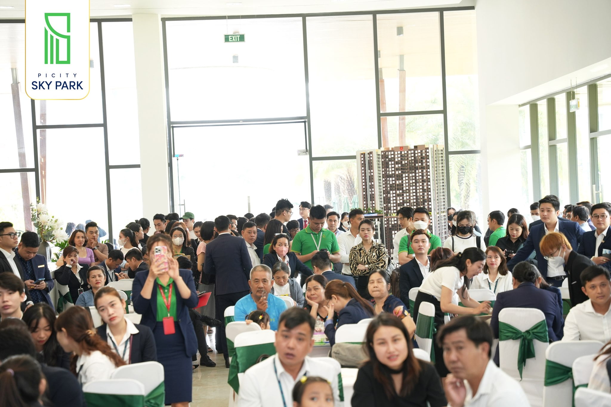 Nhộn nhịp dự án mới liền kề Thành phố Thủ Đức Nhộn nhịp dự án mới liền kề Thành phố Thủ Đức